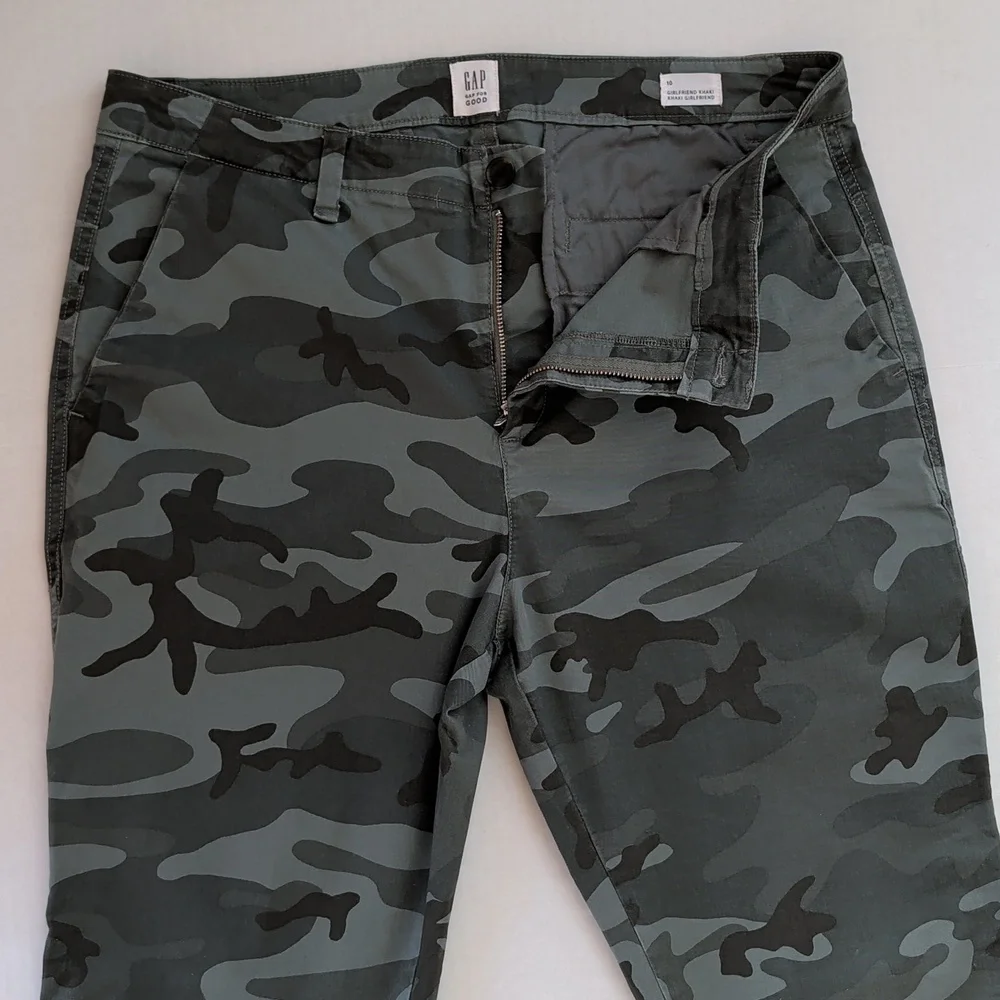 Gap "Gap for Good" Girlfriend Khaki Camouflage Pants 10 Green Pockets - Picture 7 of 15